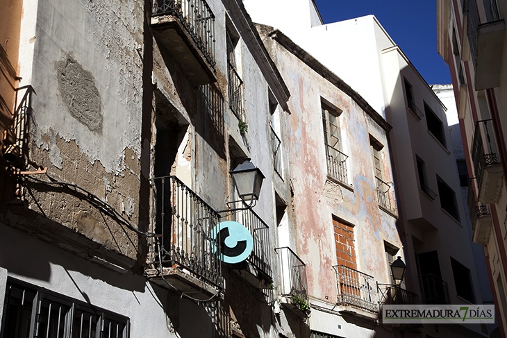Los 5 accesos a la Plaza Alta, la peor imagen de Badajoz