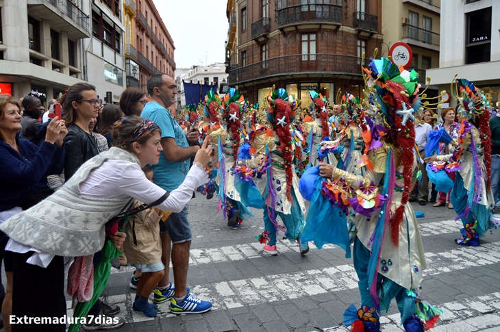 Imágenes que el Carnaval de Badajoz dejó este fin de semana en Sevilla