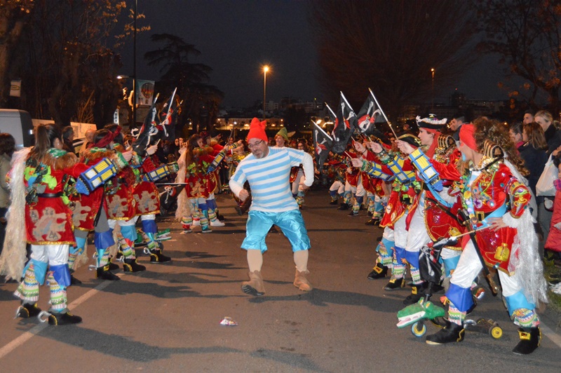 Imágenes de Las Candelas de la barriada de San Fernando