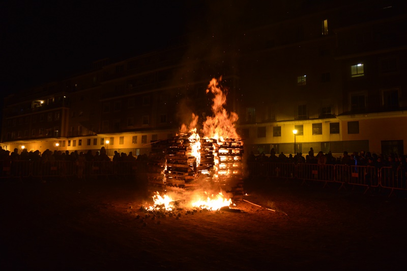 Imágenes de Las Candelas de la barriada de San Fernando