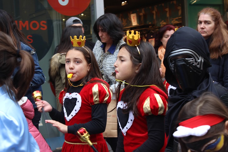 Imágenes del desfile infantil del Carnaval Romano