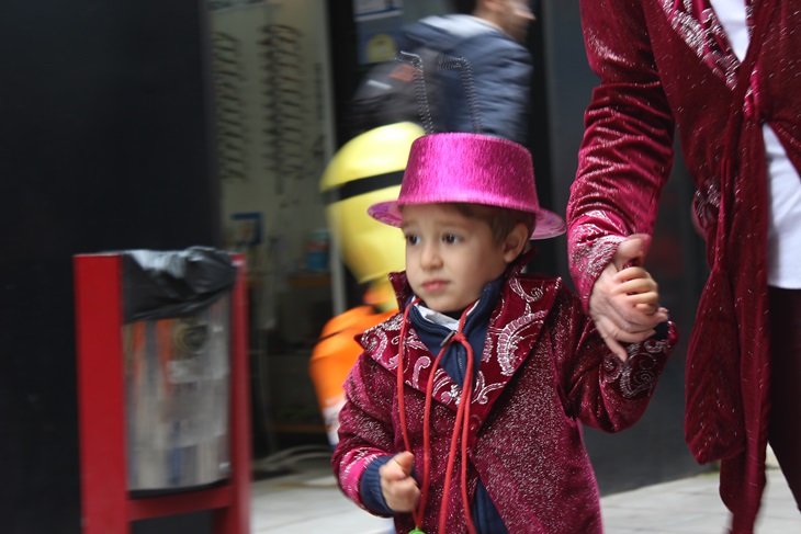 Imágenes del desfile infantil del Carnaval Romano