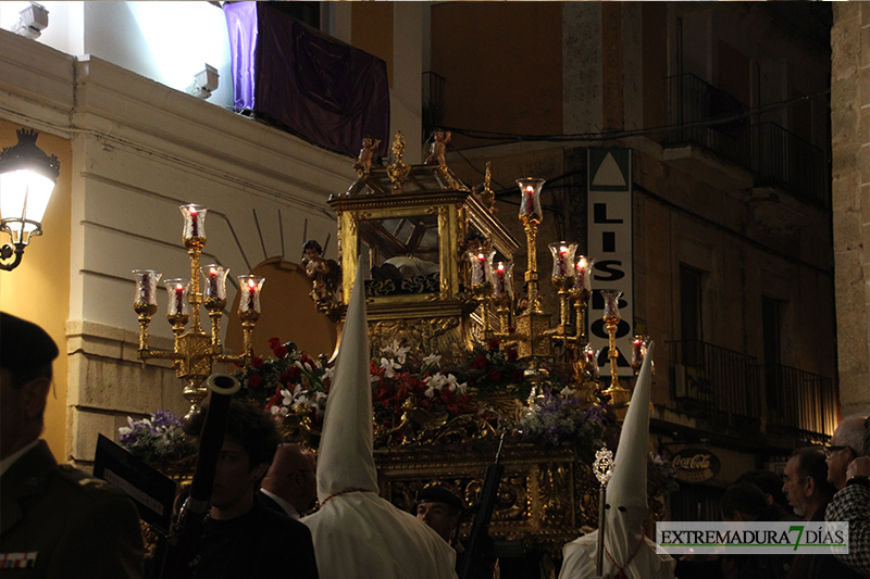 Imágenes del Viernes Santo en Badajoz