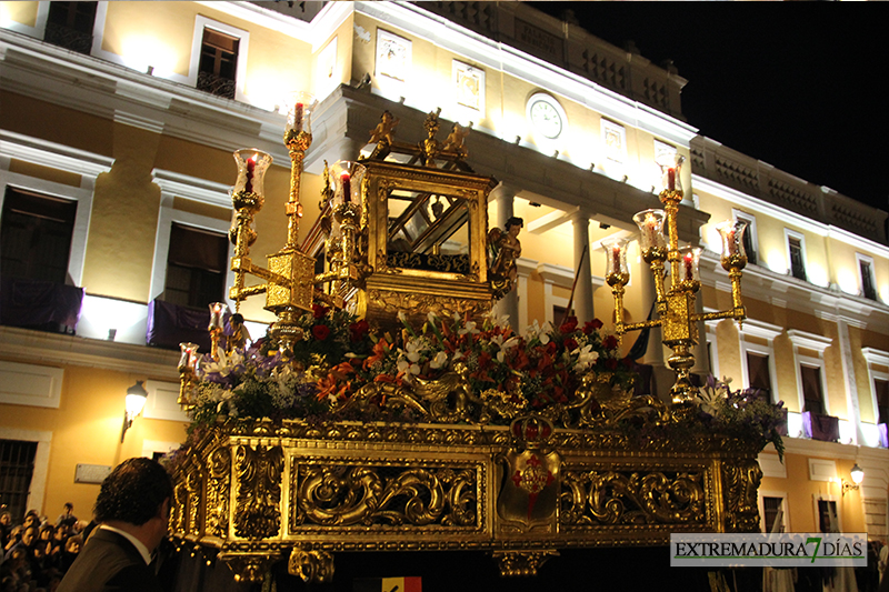 Imágenes del Viernes Santo en Badajoz