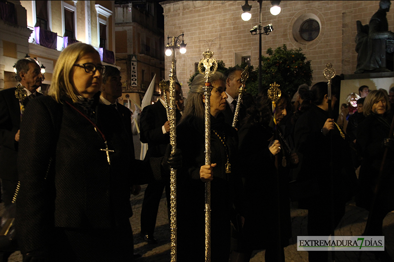 Imágenes del Viernes Santo en Badajoz