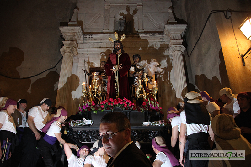 Imágenes del Jueves Santo en Badajoz