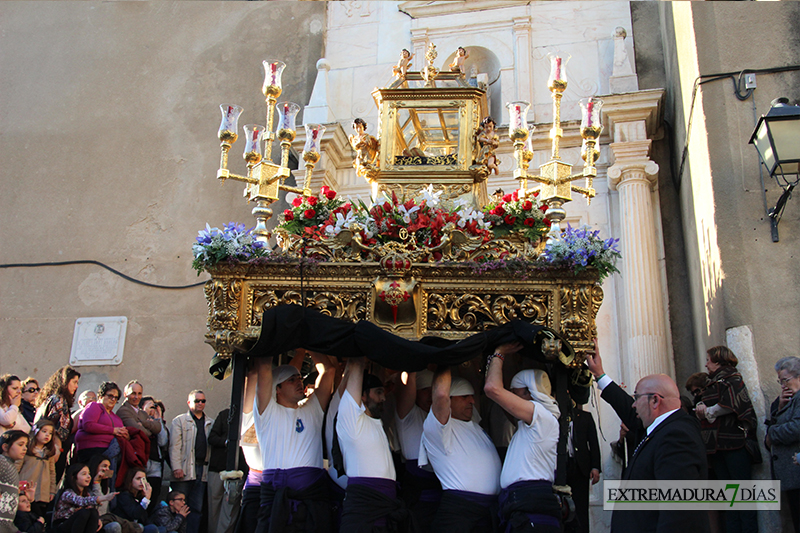 Imágenes del Viernes Santo en Badajoz