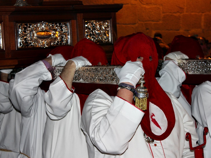 Imágenes de la procesión del Lunes Santo en Mérida