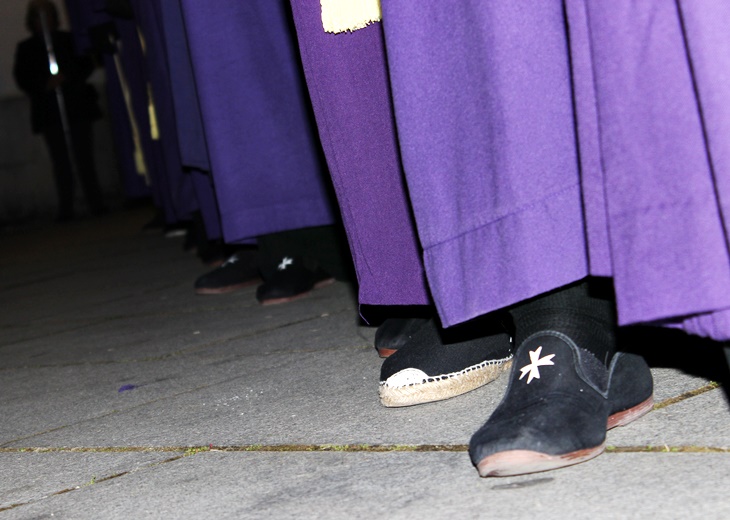 Gran acogida de la procesión ‘El Calvario’