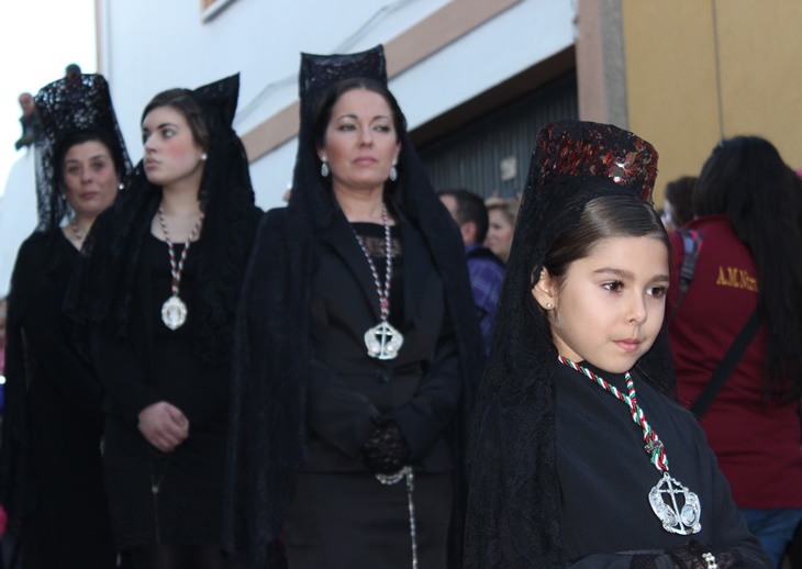 ‘Las Lágrimas’ completa su desfile procesional