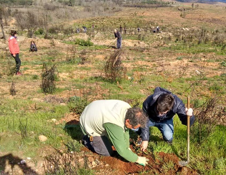 El director del IJEx destaca el trabajo del voluntariado juvenil en Gata