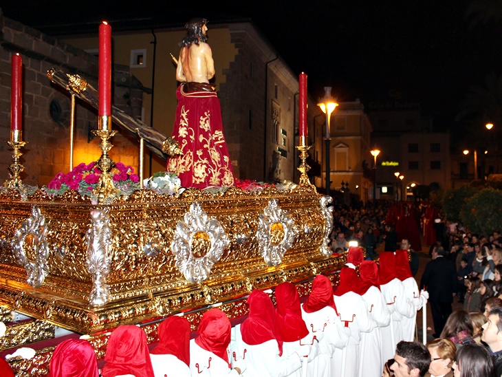 Imágenes de la procesión del Lunes Santo en Mérida