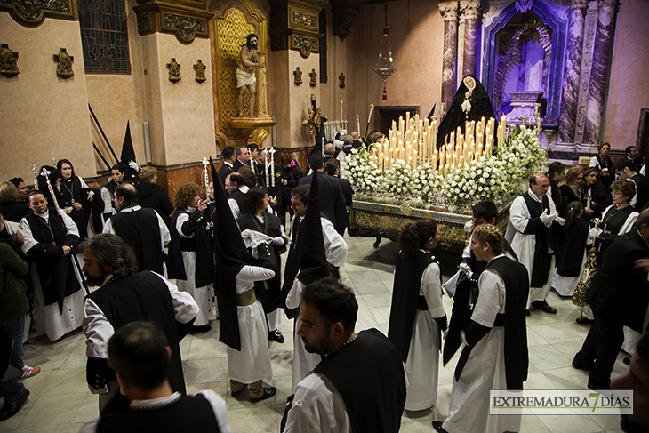 Imágenes del Viernes Santo en Badajoz