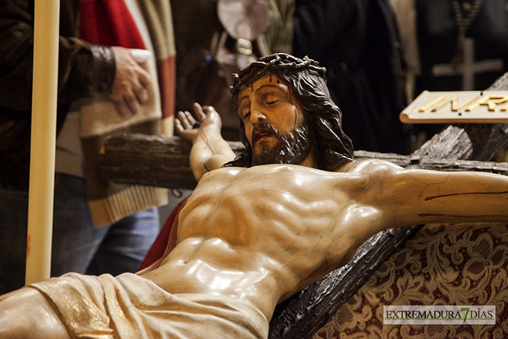 Imágenes del Viernes Santo en Badajoz