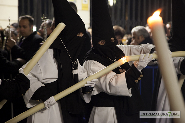 Imágenes del Viernes Santo en Badajoz