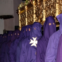 Gran acogida de la procesión ‘El Calvario’