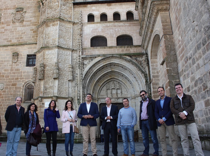 Monago exige a Vara que &quot;se tome en serio&quot; la restauración de la Catedral de Coria