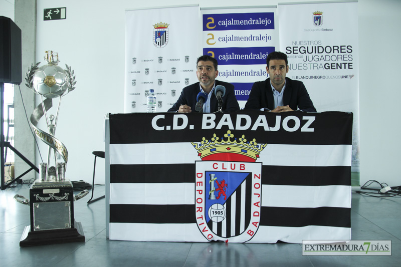 El Club Deportivo Badajoz presenta su campaña de abonos