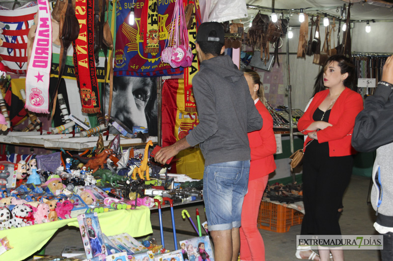 ¿Qué se puede encontrar en los puestos durante la Feria de San Juan?