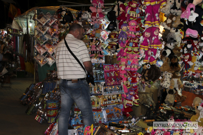 ¿Qué se puede encontrar en los puestos durante la Feria de San Juan?