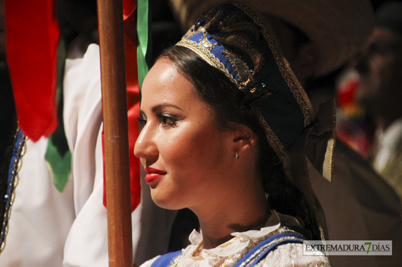 GALERÍA I - Badajoz, Perú y Rumanía abren el Festival Folklórico con un gran espectáculo