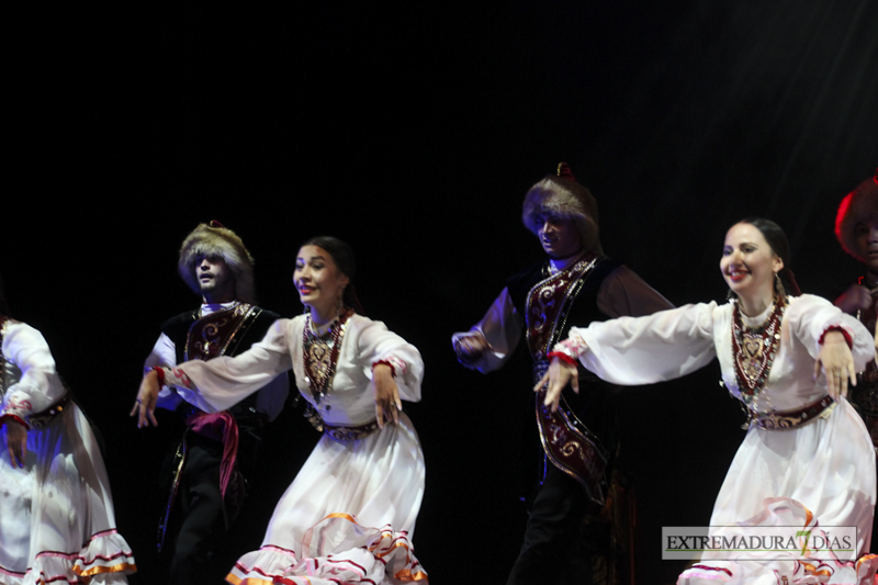 Benamejí, Puerto Rico y Rusia cierran el Festival Folklórico Internacional