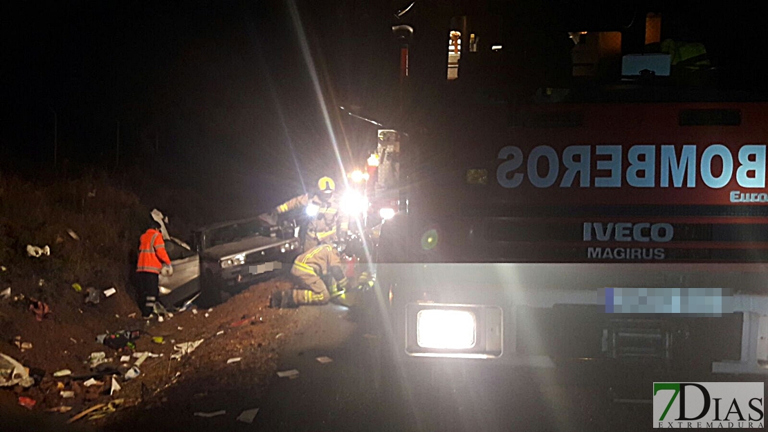 Impactante accidente en la Carretera de la Corte (Badajoz)