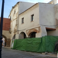 El ayuntamiento restaura con sensibilidad la casa frente a Capitel