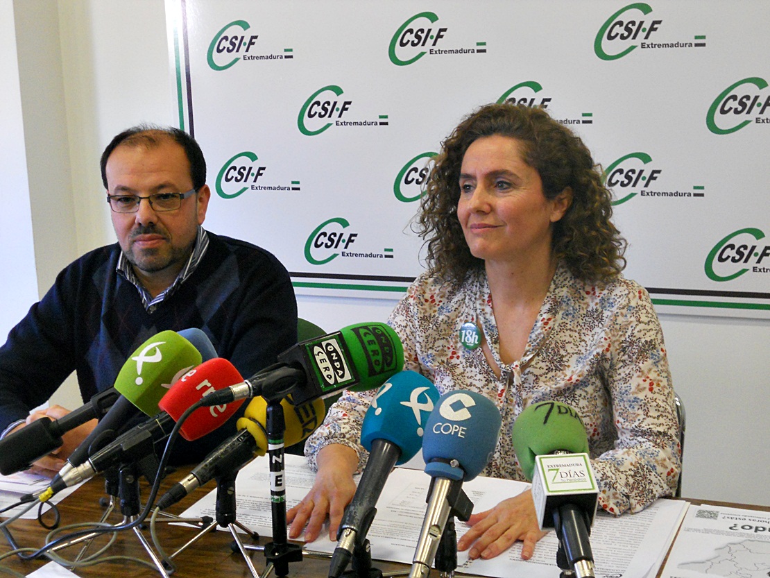 CSIF exige la incorporación de 800 nuevos docentes