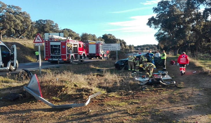 Cuatro jóvenes heridos en un accidente en Navalmoral