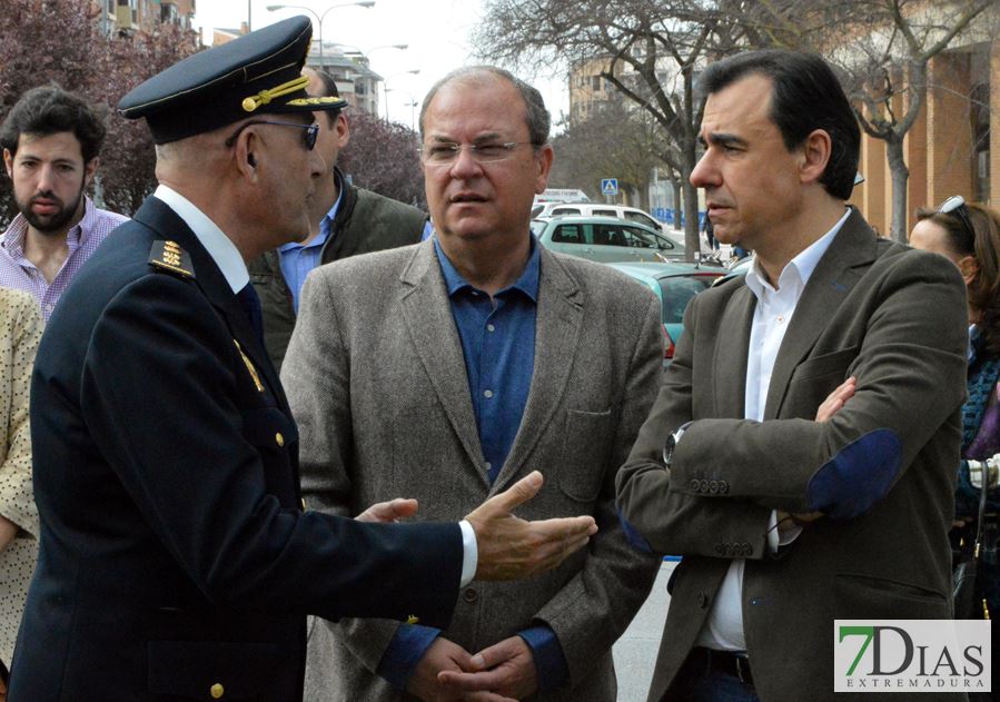 Badajoz homenajea a las víctimas del terrorismo