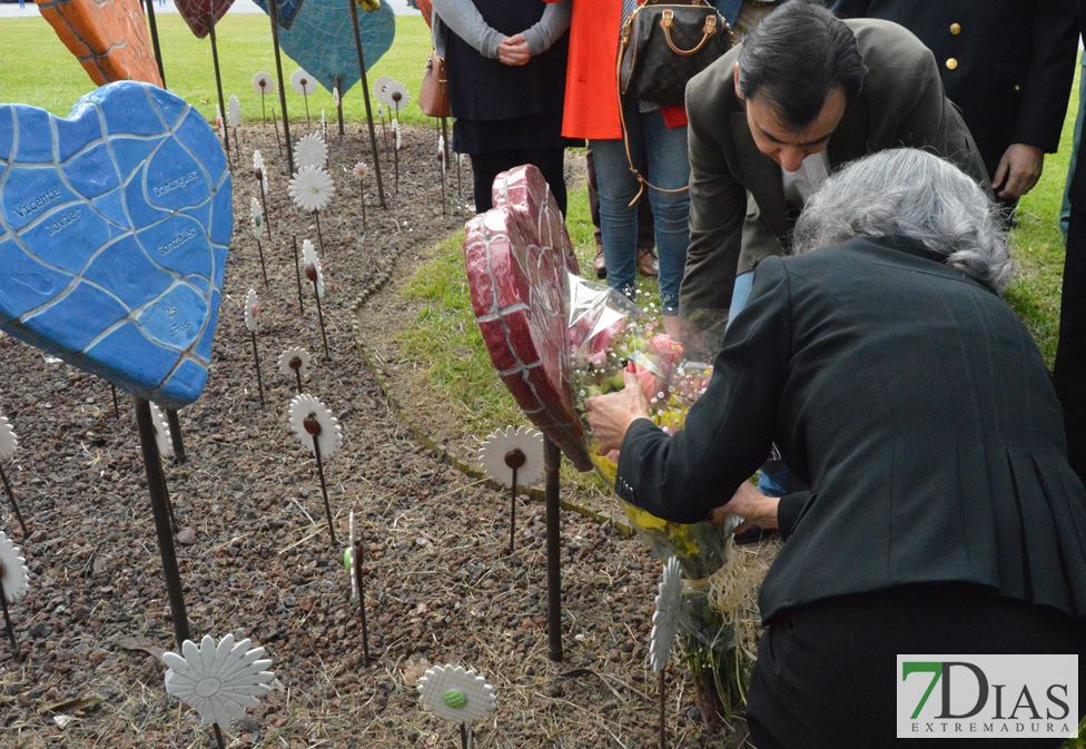 Badajoz homenajea a las víctimas del terrorismo