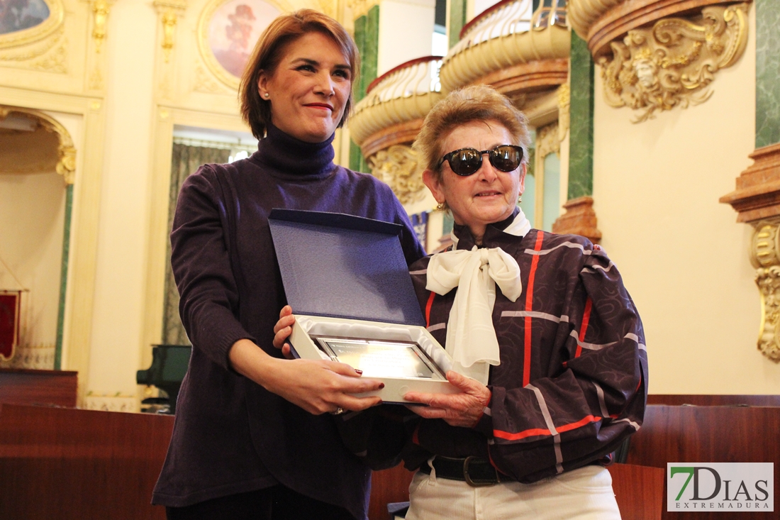 Reconocimiento a las Asociaciones de Mujeres de la provincia de Badajoz