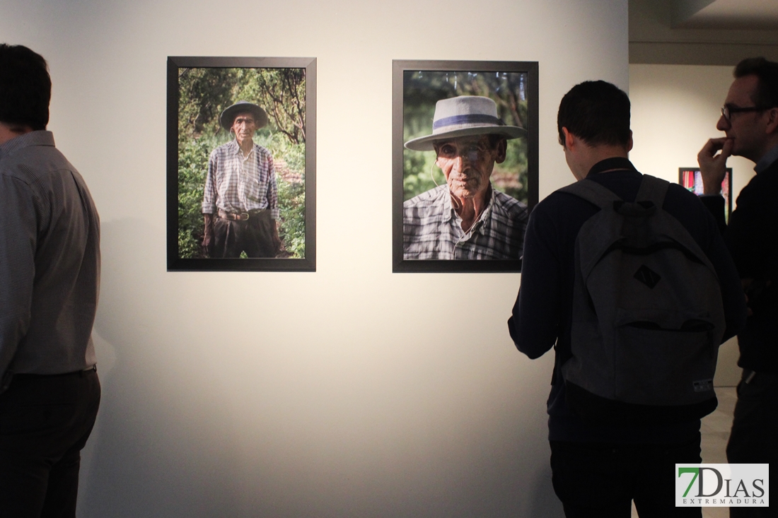 La Diputación acoge la exposición ‘Extremeños por una causa: Destino Sudamérica’