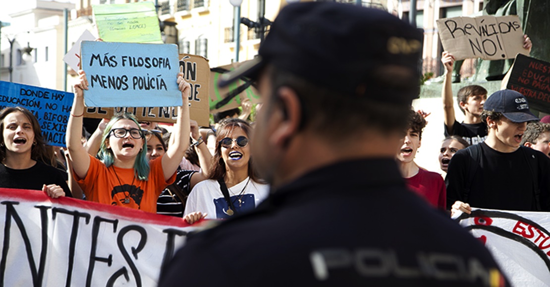 Los centros educativos se vacían a favor de la educación pública