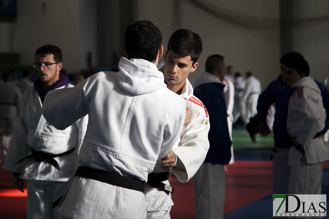 Extremadura consigue dos medallas en el nacional de Kata