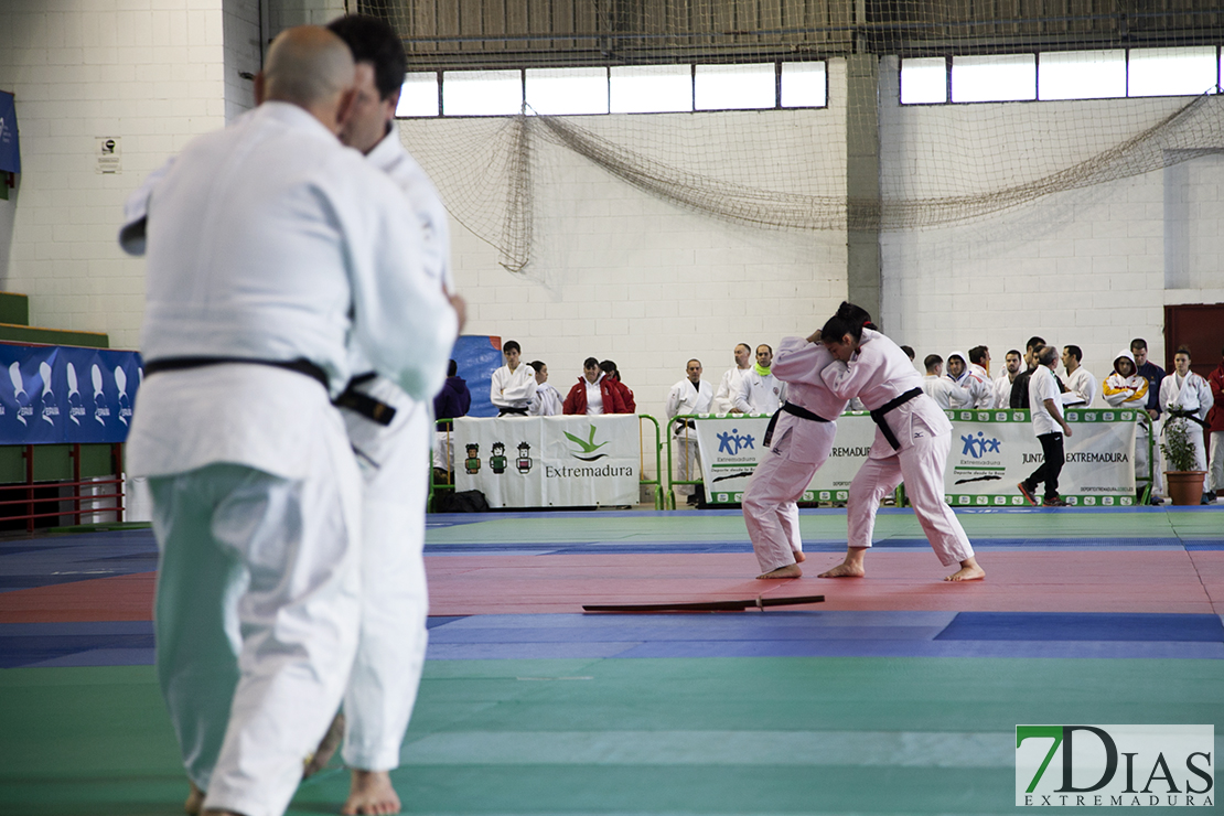 Extremadura consigue dos medallas en el nacional de Kata