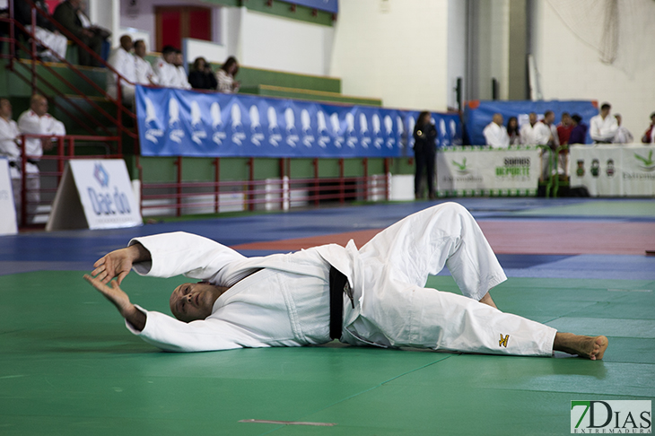 Extremadura consigue dos medallas en el nacional de Kata