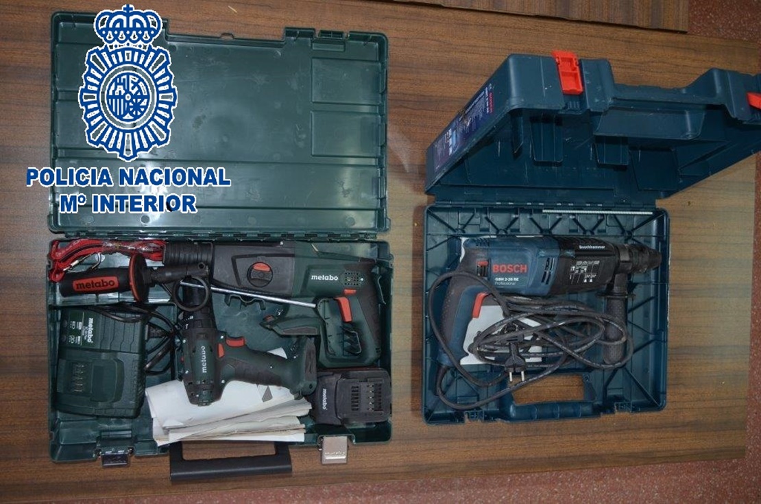 Cuatro menores detenidos por robar en una nave del Ayuntamiento de Badajoz