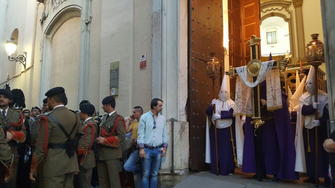 Así está la calle San Juan (Badajoz) para vivir el Lunes Santo