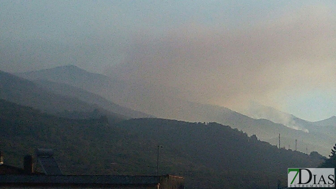 Incendio de importantes dimensiones en el Valle del Jerte