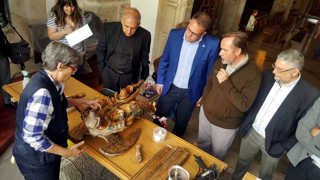 Comienza la restauración del retablo del Cristo de la O