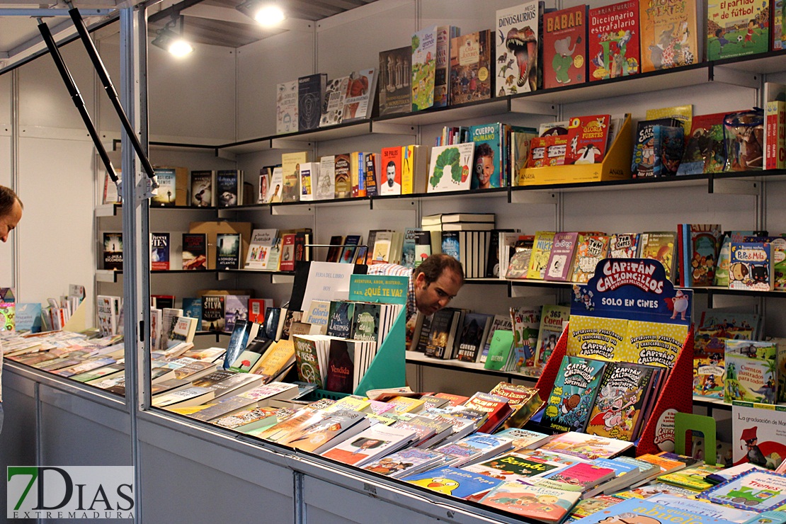 Arranca la Feria del Libro de Mérida