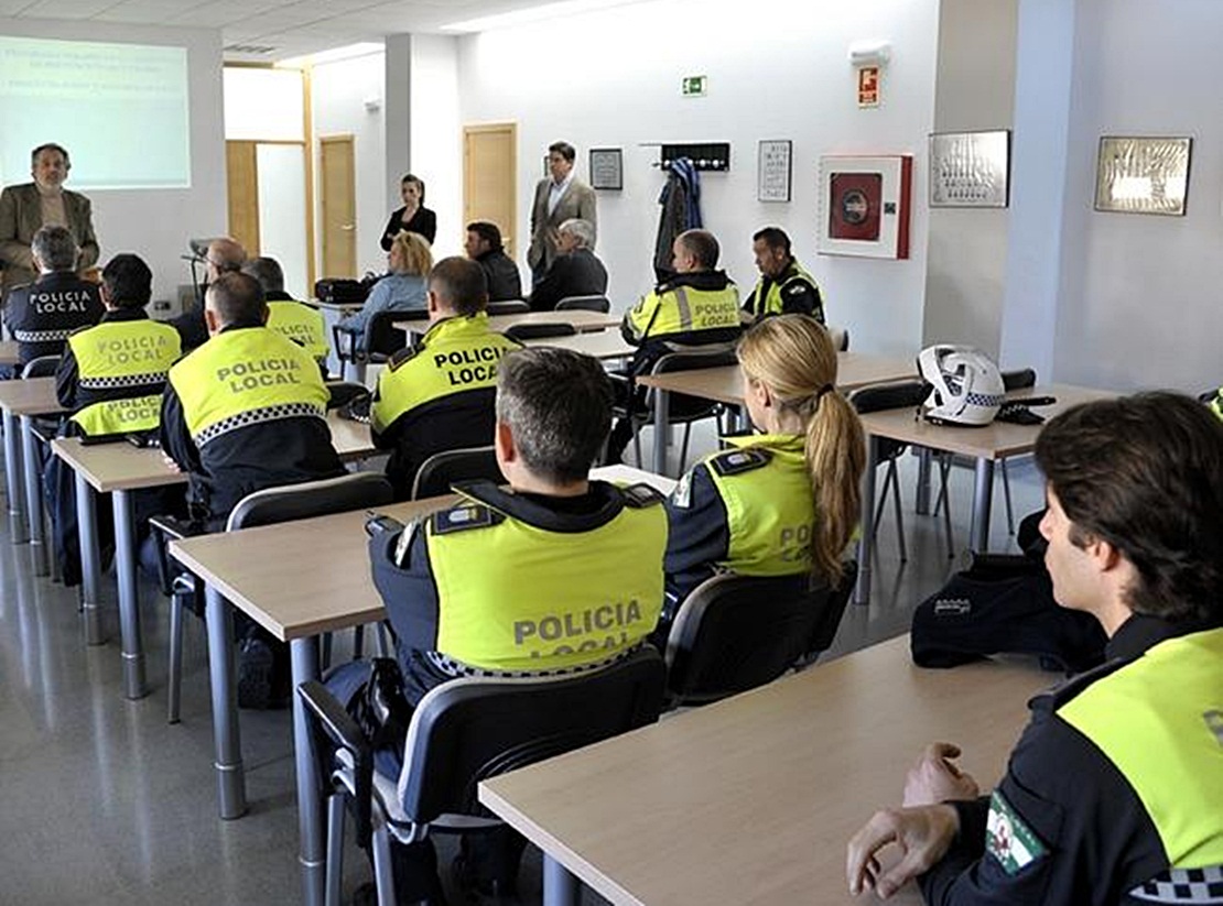 Podemos propone una plantilla femenina del 30% en la Policía Local