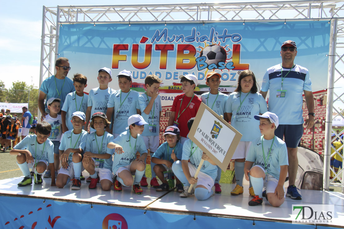 Imágenes del desfile del Mundialito de Clubes II