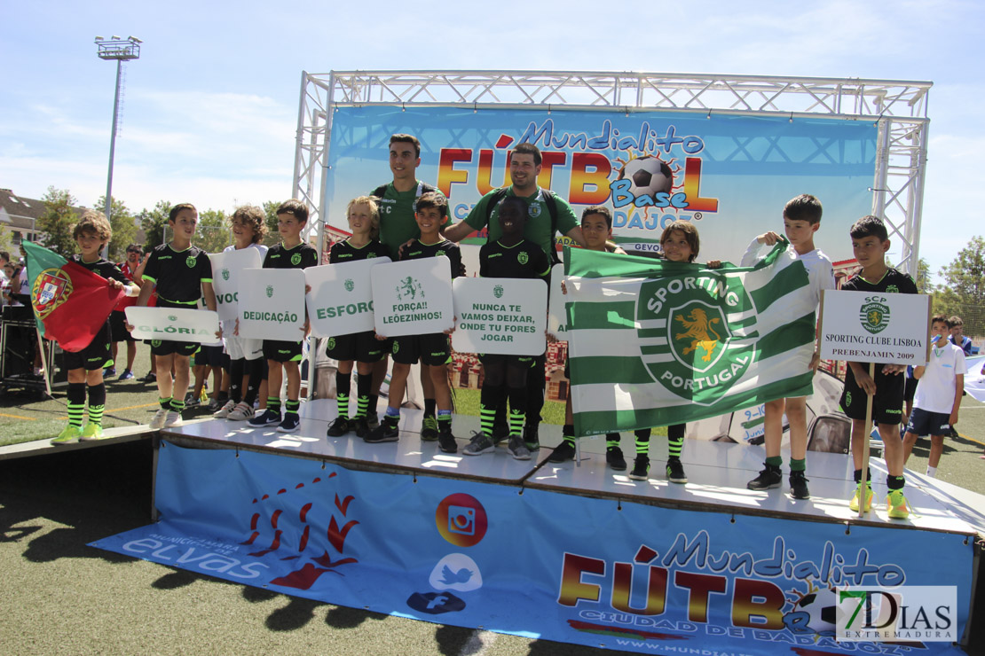 Imágenes del desfile del Mundialito de Clubes I