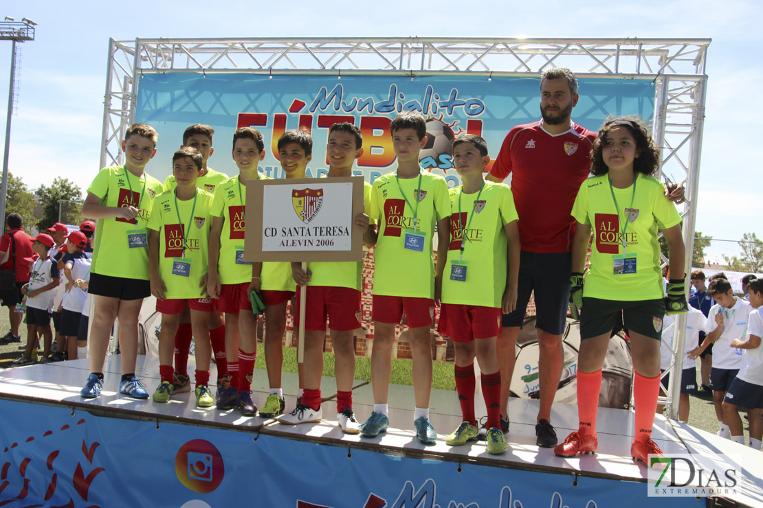 Imágenes del desfile del Mundialito de Clubes I