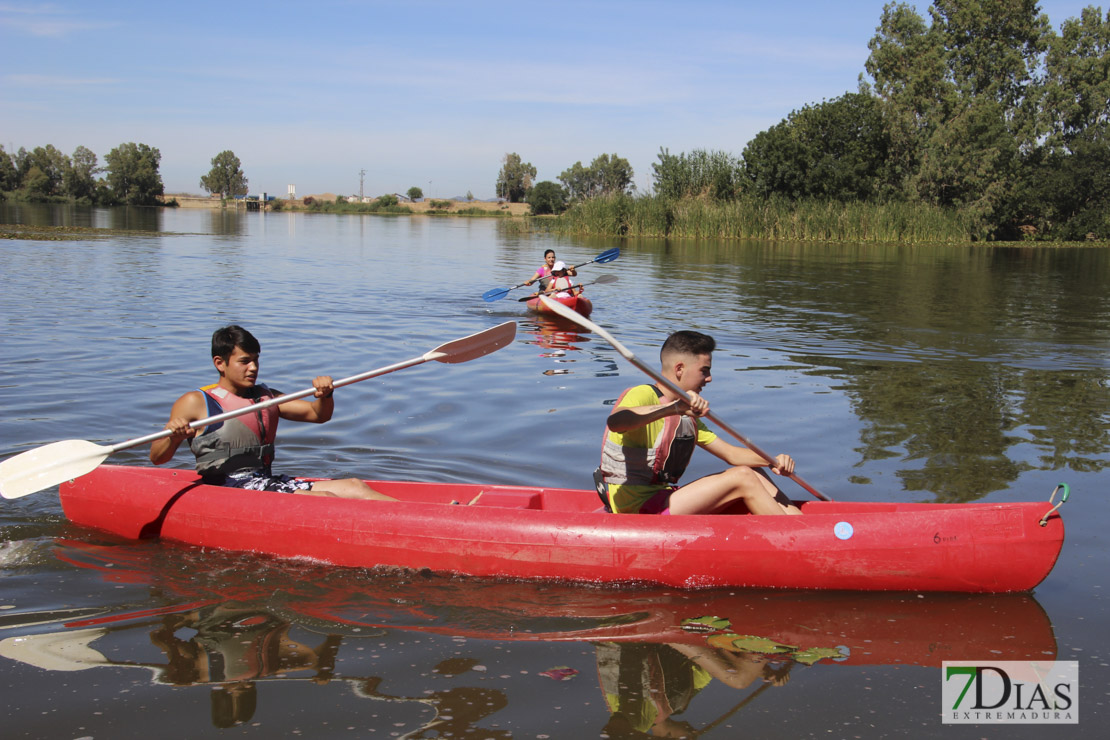 Imágenes de la jornada de puertas abiertas del Club Piragüismo Badajoz