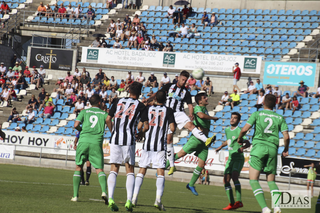 Imágenes del CD. Badajoz - Antequera