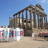 El Templo de Diana acoge el proyecto Laberintos Líricos